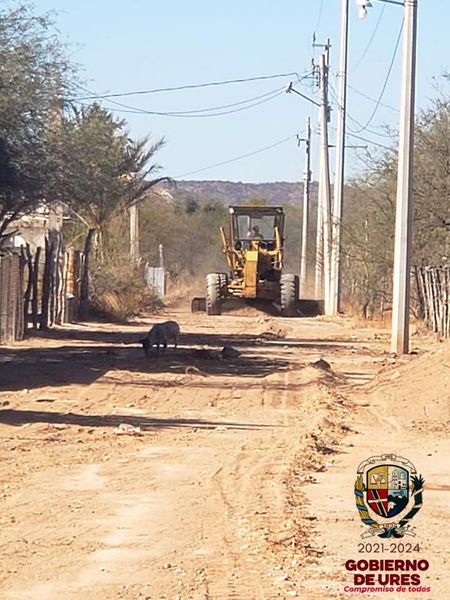 Raspan Calles Y Caminos En El Sauz Municipio De Ures 9735